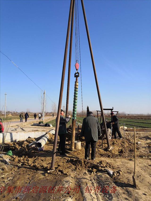 下泵安装.jpg 下泵安装.jpg